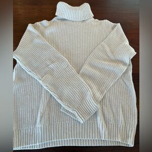 Men’s Sweater - Never Worn